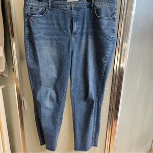 Girls with Curves raw hem regular girlfriend jeans